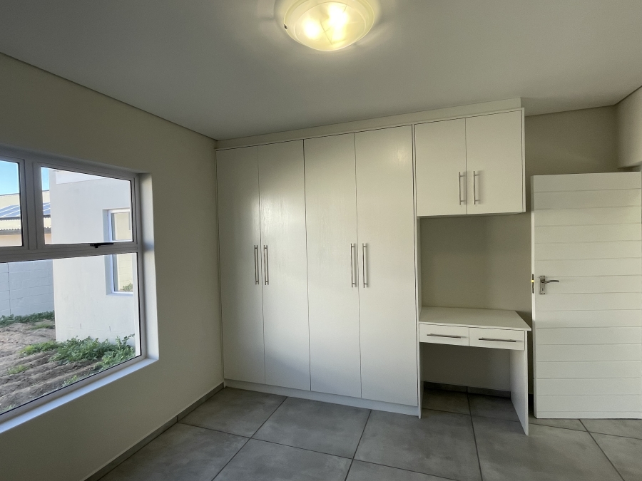 4 Bedroom Property for Sale in Myburgh Park Western Cape